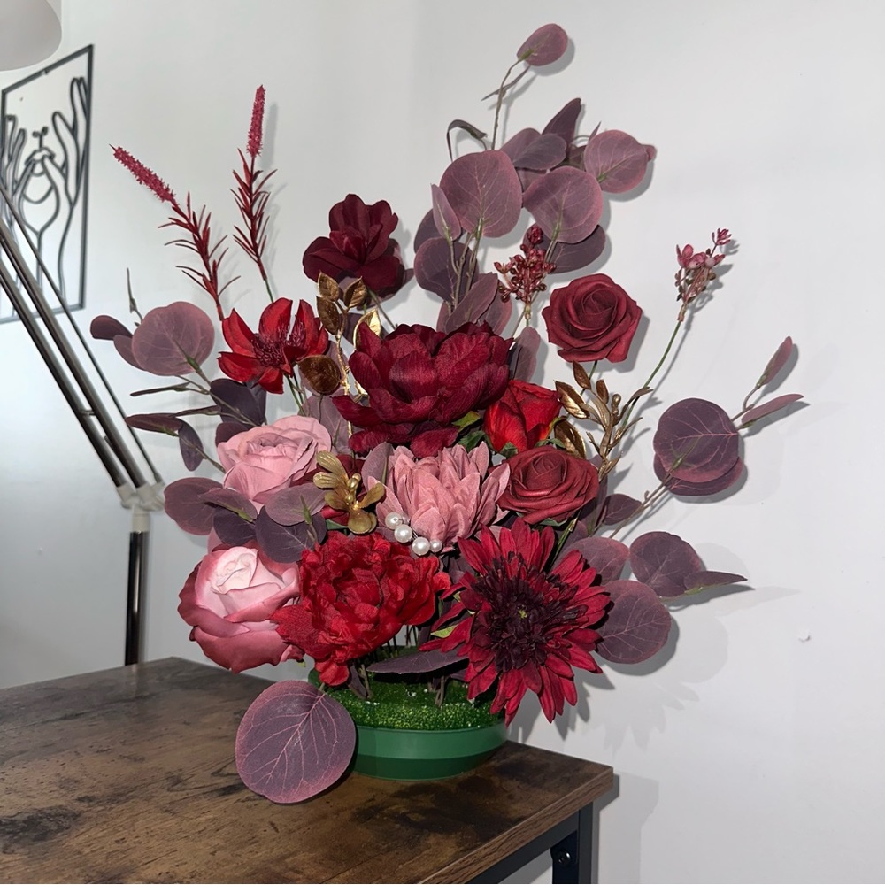 Handmade freestanding Artificial Flower